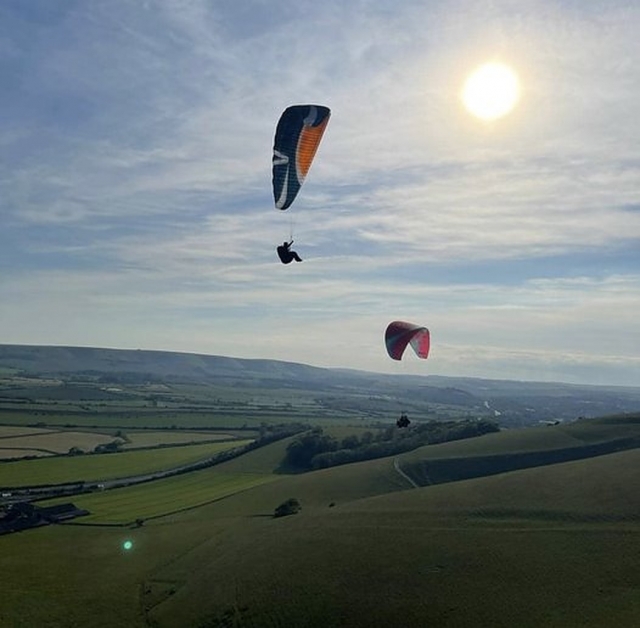  Gleitschirmfliegen in wunderschöner Umgebung 